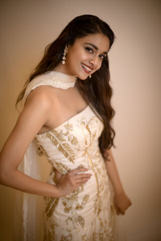 Elegance Personified: Keerthi Suresh Shines Bright