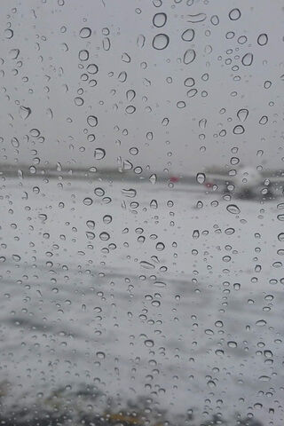 Melting Moments: A Dance of Drops