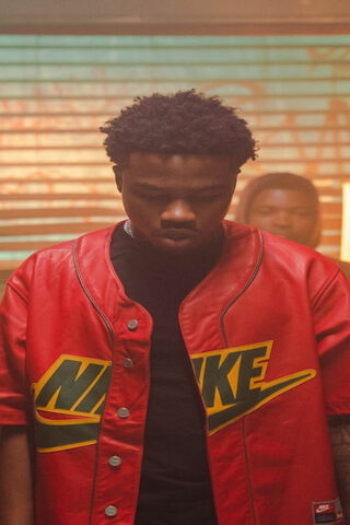 Roddy Rich: The Rise of a Hip-Hop Icon 🎤✨