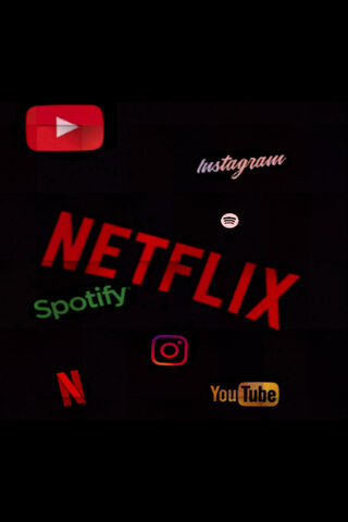 The Digital Playground: Streaming & Social Vibes 🎉