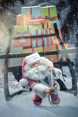 Santa's Gift-Lifting Challenge 🎁🎅