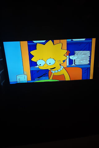 Lisa's Hilarious Moment 🍕😂