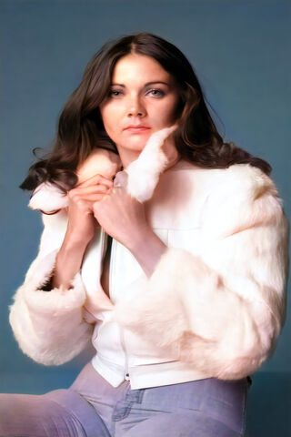 Linda Carter