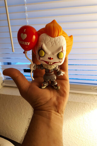 Creepy Charm: Pennywise Funko Pop 🎈