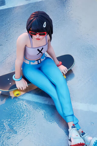 Chillin' with Evie: The Skateboard Queen! 🛹✨