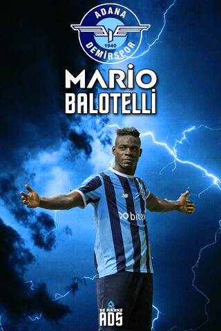 Mario Balotelli: The Thunderous Striker ⚡⚽