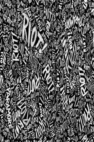 Echoes of Rebellion: The Riot Emo Vibe 🎤🎸