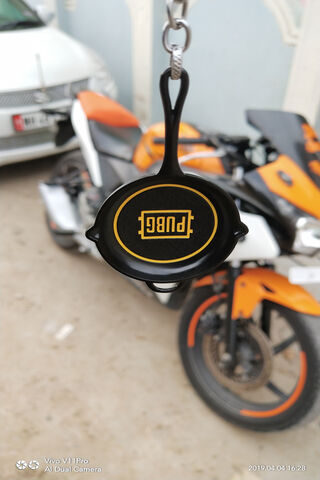 PUBG Pan Keychain: A Gamer's Essential! 🎮🔑