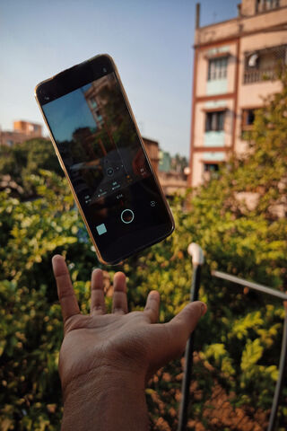 Capturing Moments: The Magic of Mobile Photography 📸✨