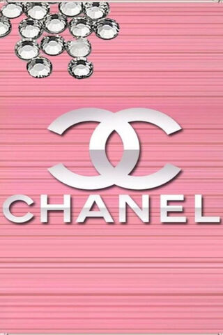 Chic Elegance: The Iconic Chanel Diamond Logo ✨💖