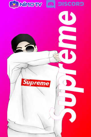 Street Style Vibes: The Supreme Look