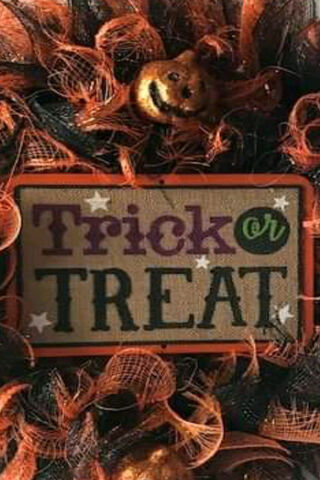 Trick R Treat Sign