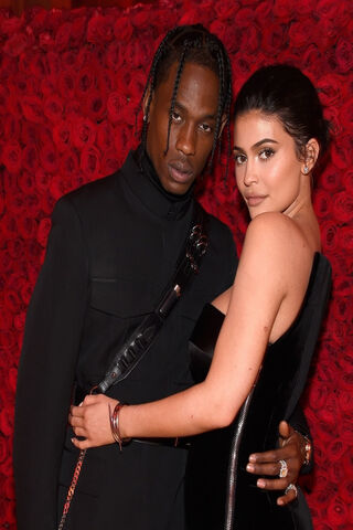 Glamour and Love: A Night to Remember 🌹✨