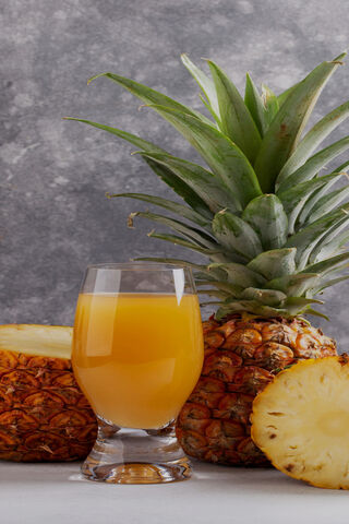 Tropical Vibes: A Pineapple Paradise 🍍✨