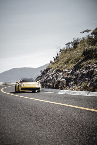 LG G8: The Thrill of the Open Road 🚗💨