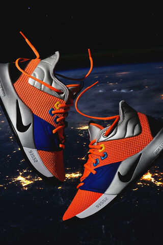 Nike PG3 Nasa