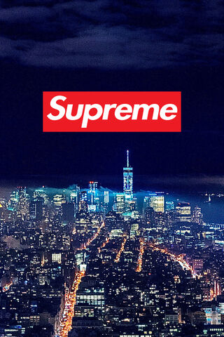 Supreme City: A Night of Urban Majesty 🌆✨