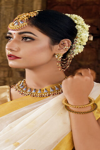 Radiant Elegance: The South Indian Bride