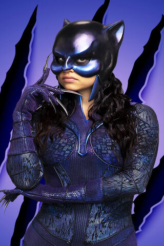 Yvette Monreal as the Fierce Catwoman 🐾✨