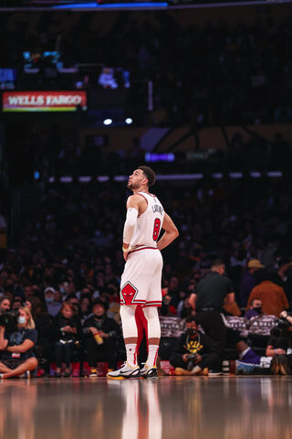 Zach LaVine: The Rising Star of the Court 🌟🏀