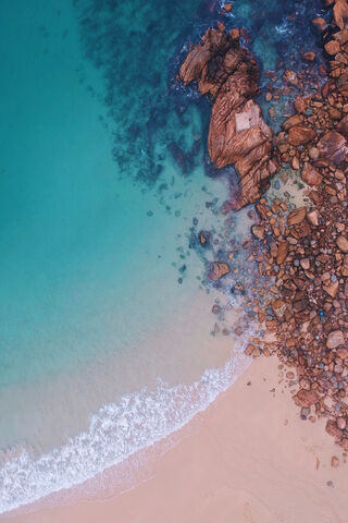 Serenity by the Shore 🌊✨
