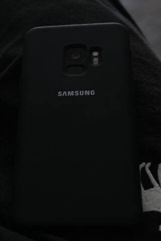Sleek and Stylish: The Samsung S9