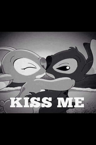 Love in the Air: A Swee..