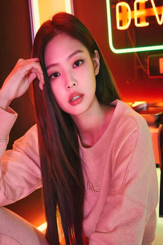 Chic Vibes: The Allure of Kim Jennie 🌟