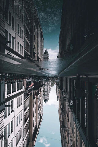 Reflections of Sokak: A Street's Story 🌆✨