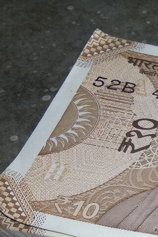 Currency GH