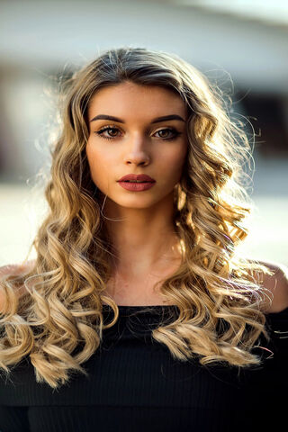 Beautu: A Portrait of Elegance 🌟
