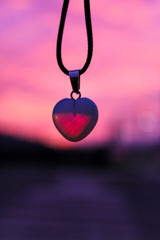 Heartfelt Whispers: The Longing Necklace 💖