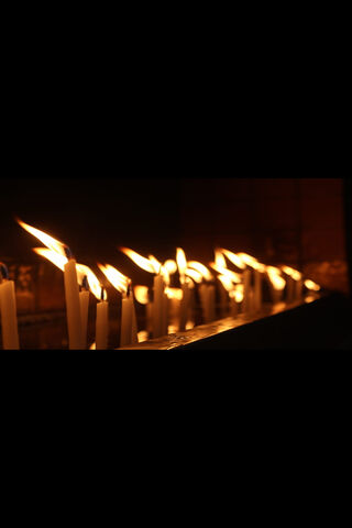 Whispers of Light: A Tribute to Mum 🌟🕯️