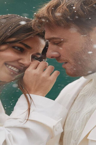 Love in the Snow: A Moment from Sen Cal Kapimi ❄️❤️