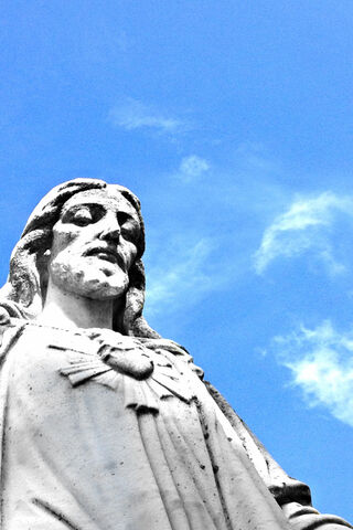 Embrace of the Sacred Heart ❤️