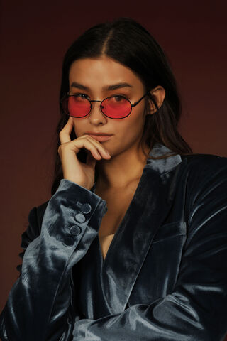 Chic Elegance: A Modern Fashion Statement