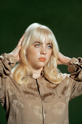 Billie Eilish: A Moment of Reflection 🌟