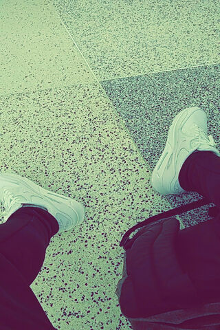 Step into Style: The Iconic Air Max 90s