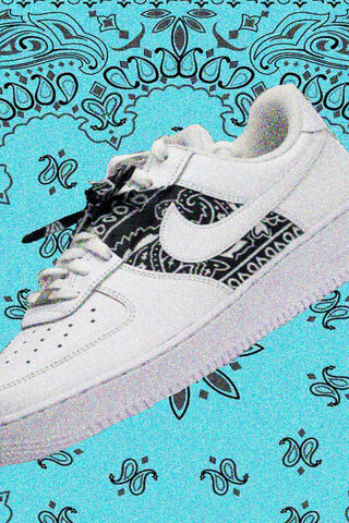 Bandana Vibes: The Air Force 1 Edition 🎨👟