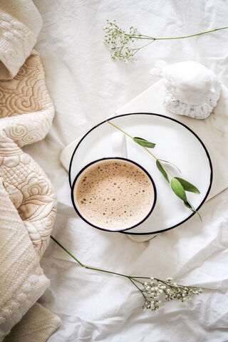 Morning Bliss: A Cozy Coffee Moment ☕✨