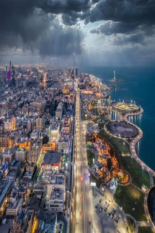 Urban Serenity: A City Under Clouds 🌆☁️