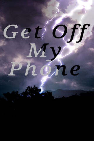 Lightning Warning: Phone Privacy Alert! ⚡📱