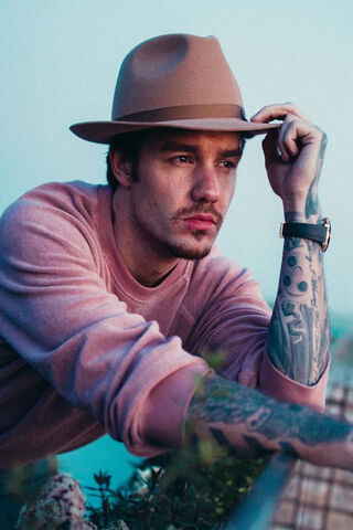 Chillin' in Style: Liam Payne's Cool Vibes