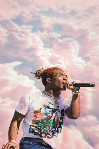 Singing Among the Clouds: Lil Uzi Vert's Dreamy Performance ☁️🎤