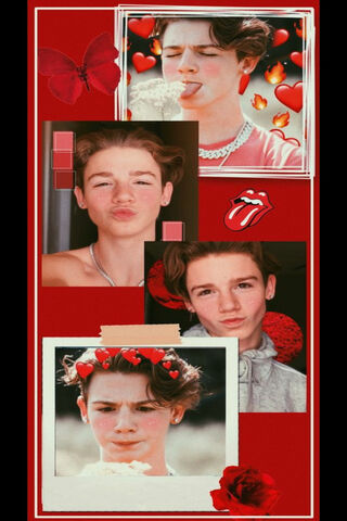 Payton Moormeier: A Colorful Collage of Charisma 🌟❤️