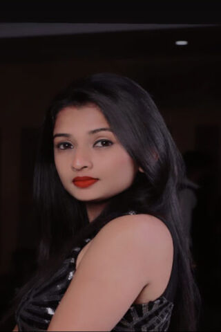 Radiant Elegance: The Charm of Sonal Monteiro ✨