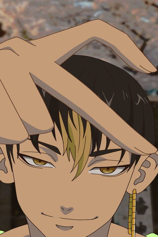 Shuji Hanma: The Charismatic Challenger 🌸✨