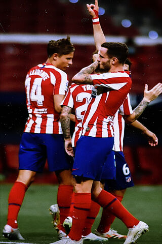 Celebrating Victory: Saul Niguez in Action! ⚽🎉