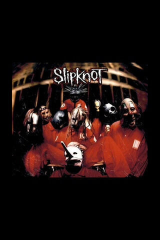 The Masked Chaos of Slipknot 🎭🤘