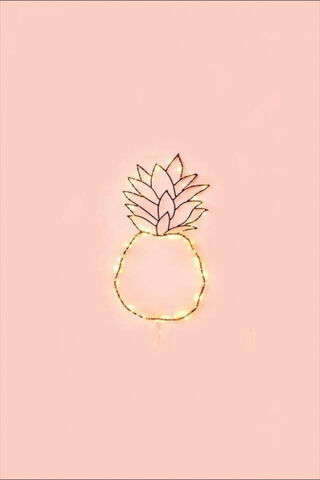 Tropical Glow: The VSCO Pineapple Vibe 🍍✨